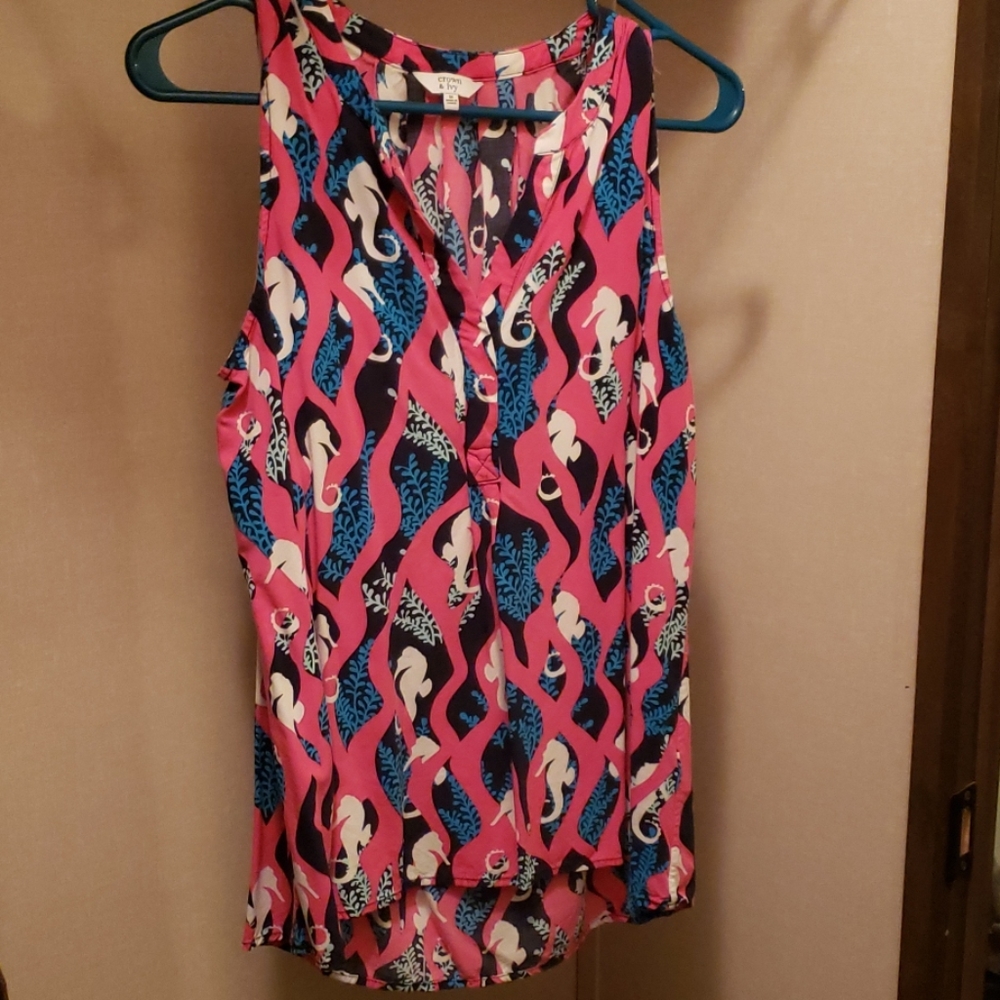 💖BOGO Seahorse blouse